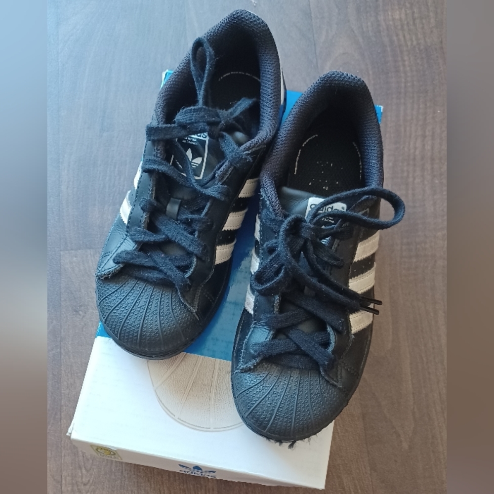 Kids Adidas Original Superstar